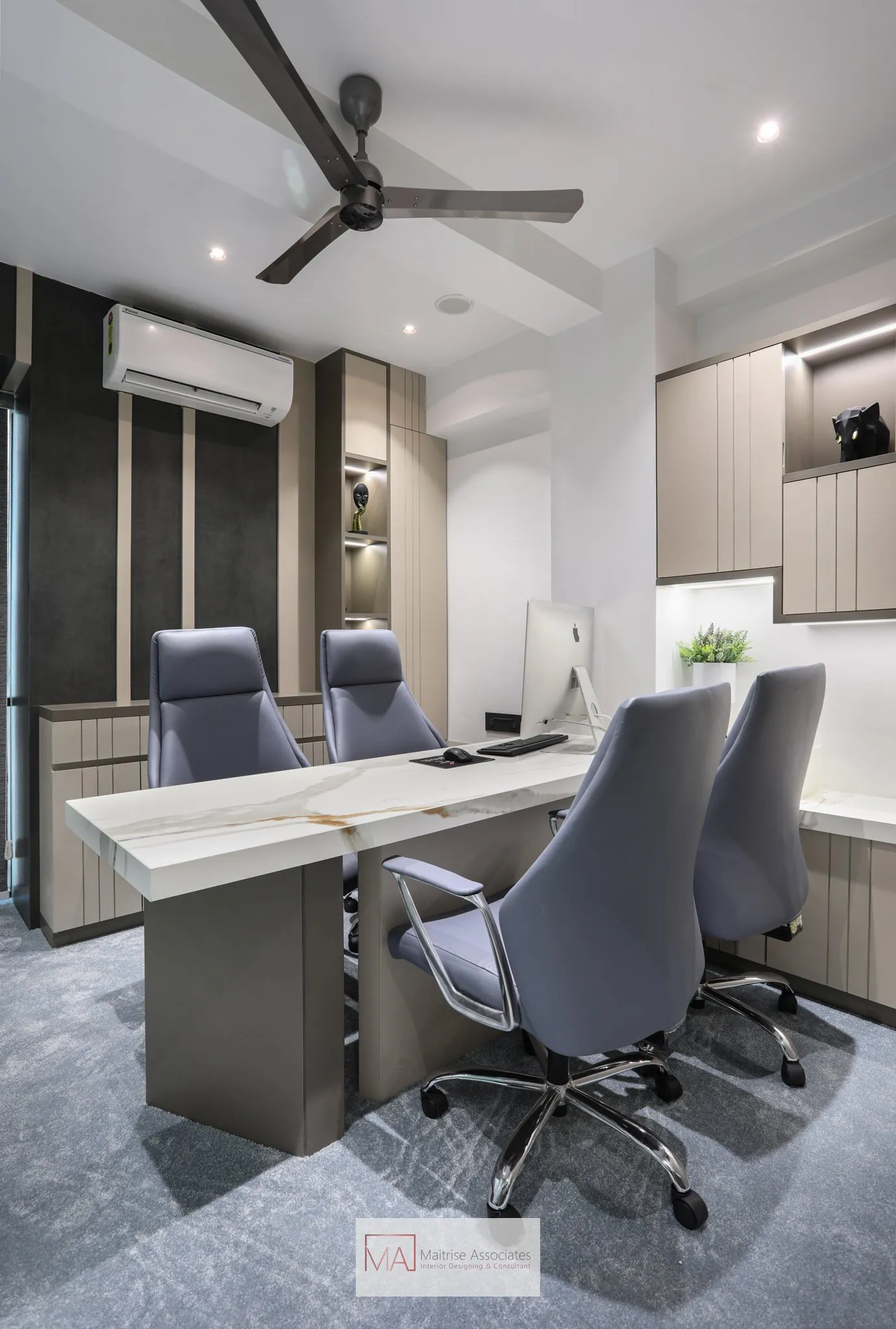Elegant Workspace — Commercial Space interior by Maitrise Associates — image 7