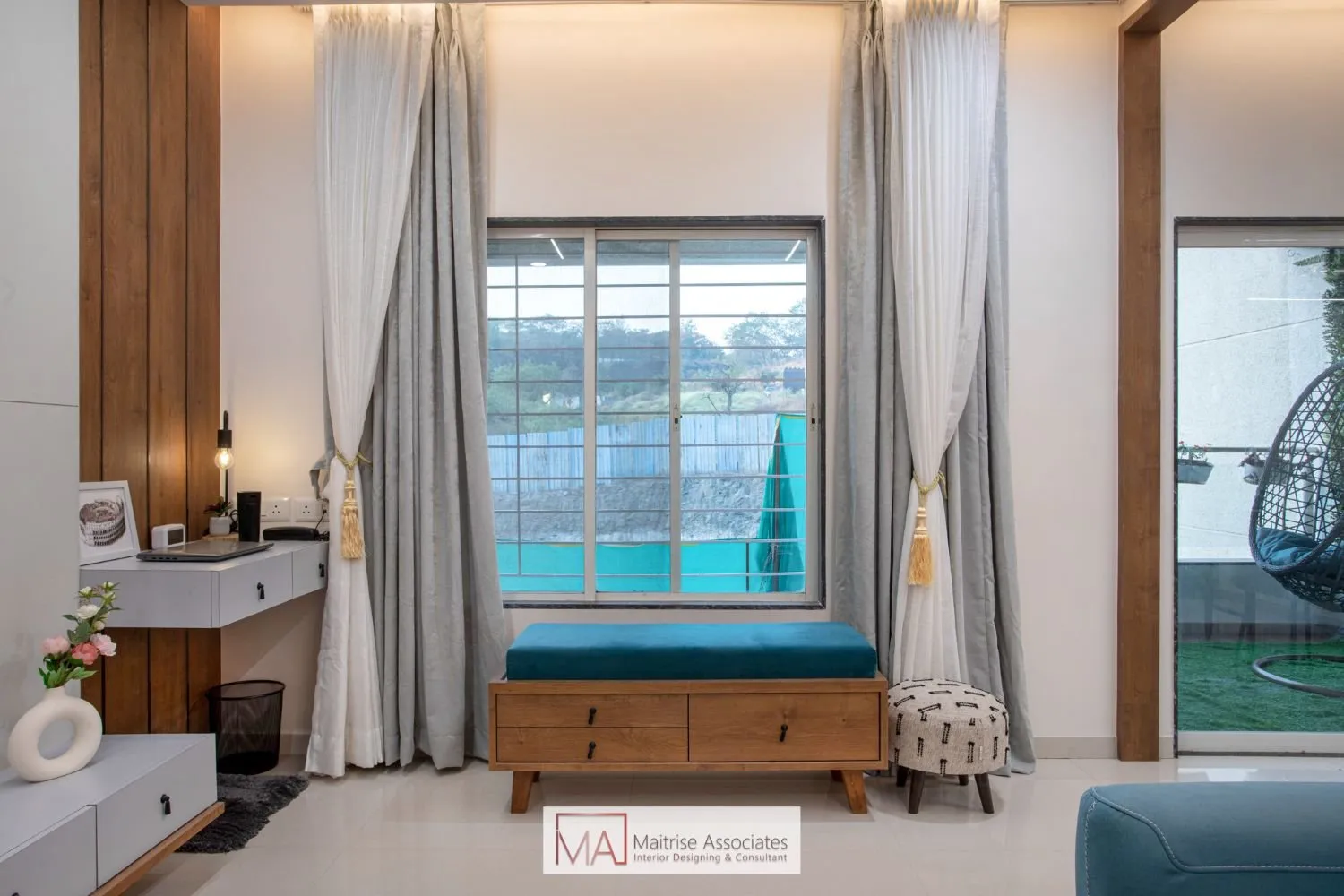 Urban Comfort — Residential Flat interior by Maitrise Associates — image 9